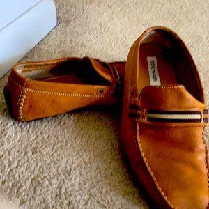 Steve Madden boating shoes size 12